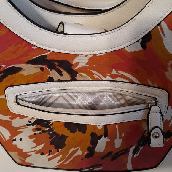 Handbag/Purse by London Fog - Picture 8 of 8